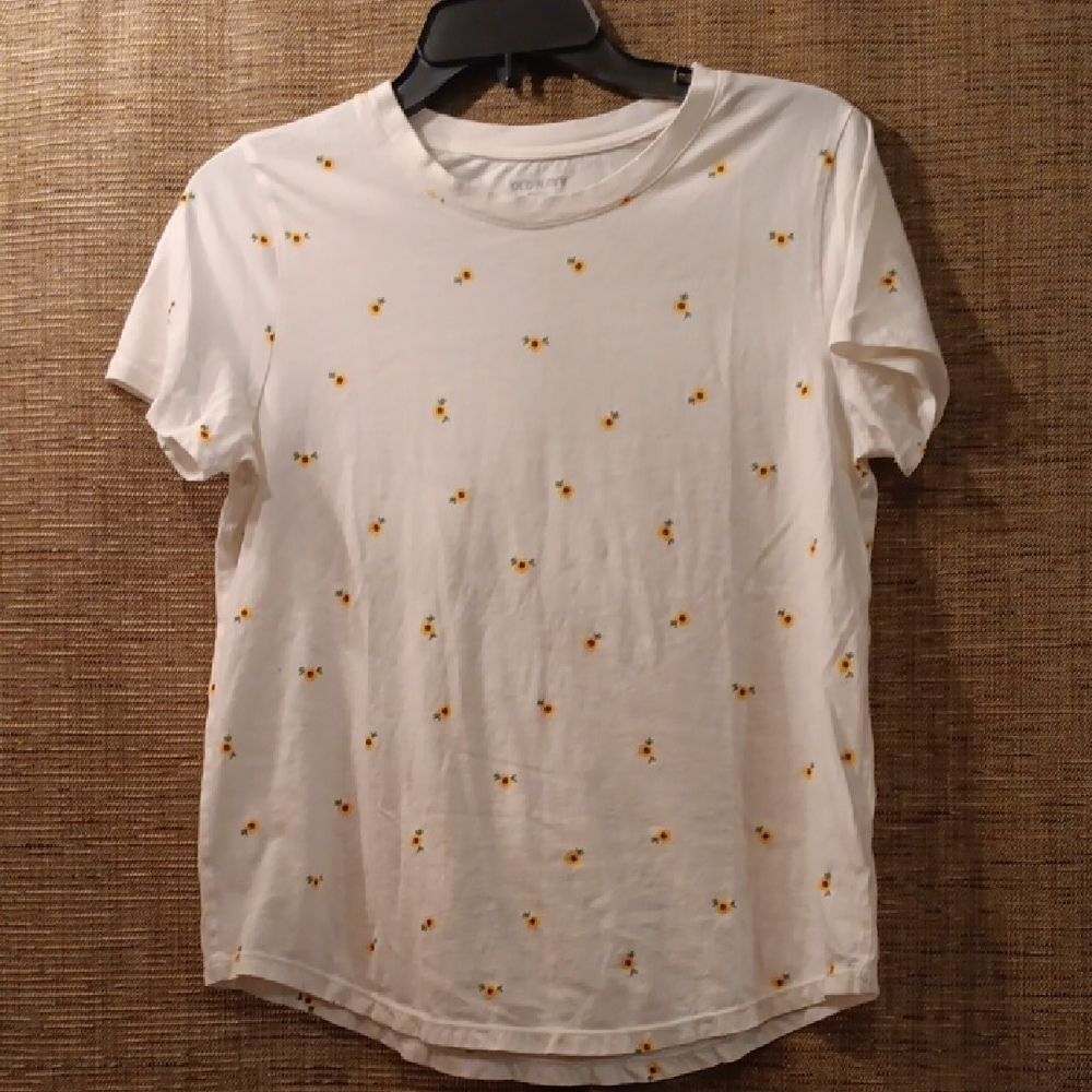 Old Navy White Cotton Tee Shirt Daisy Print